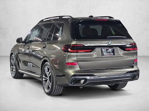 Used 2024 BMW X7 xDrive40i w/ M Sport Package AWD/4WD image 7