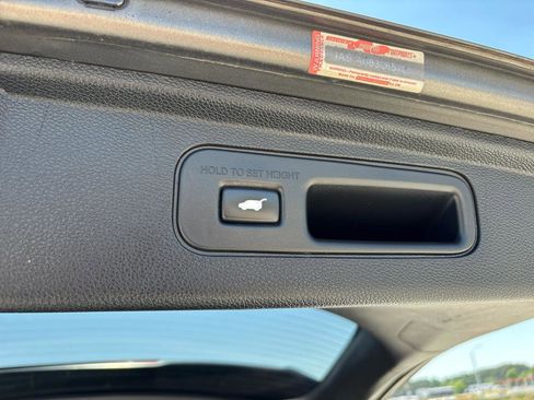 Used 2019 Honda Odyssey EX-L image 24