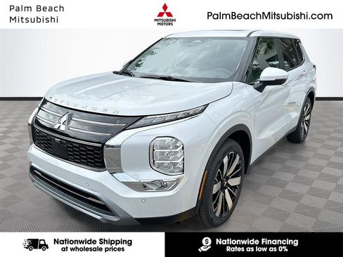 New 2026 Mitsubishi Outlander SE image 1