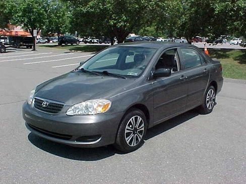 Used 2005 Toyota Corolla LE FWD image 29