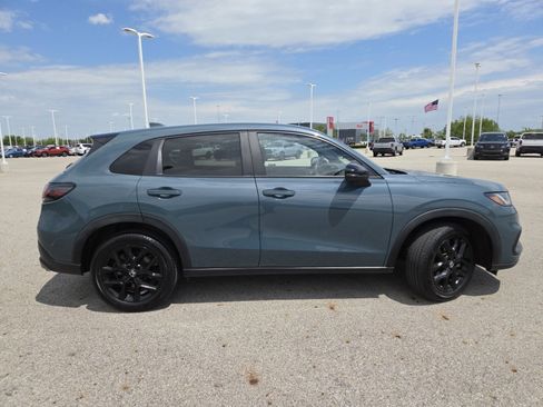 Used 2023 Honda HR-V Sport image 20