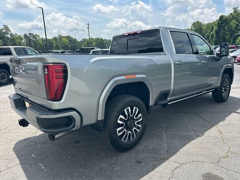 New 2026 GMC Sierra 2500 Denali Ultimate AWD/4WD image 6