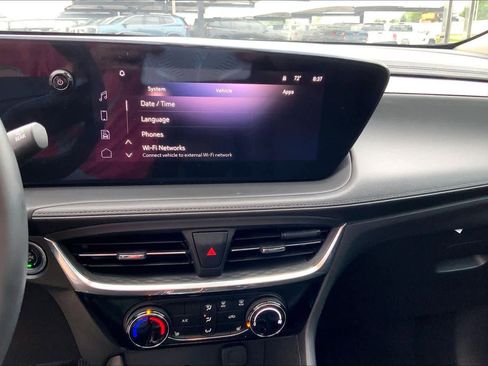 Used 2024 Buick Encore GX Sport Touring w/ Comfort Package image 31