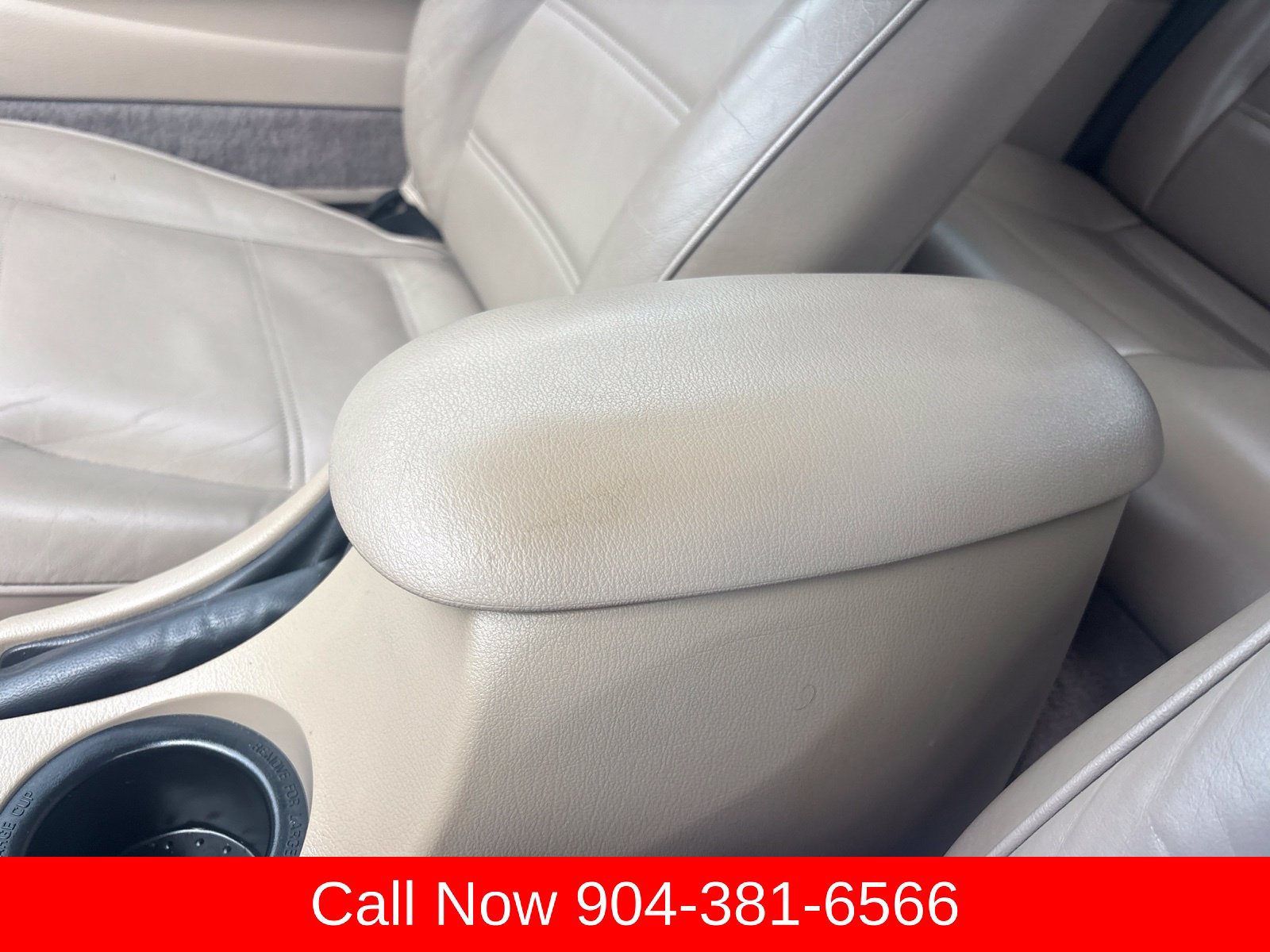 Used 2002 Ford Mustang Convertible RWD image 22