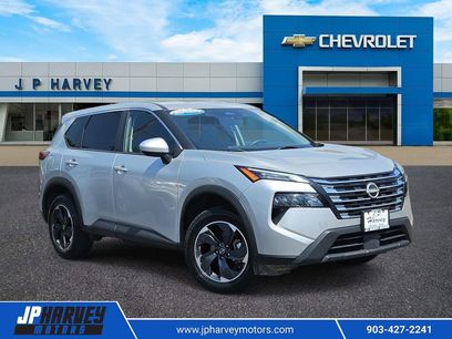 Used 2024 Nissan Rogue SV