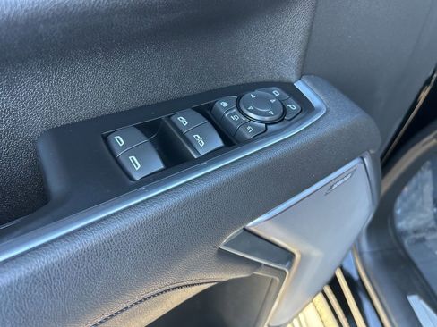 Used 2025 Chevrolet Silverado 3500 High Country w/ High Country Premium Package image 36