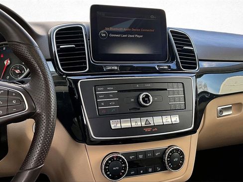 Used 2017 Mercedes-Benz GLE 350 4MATIC image 10