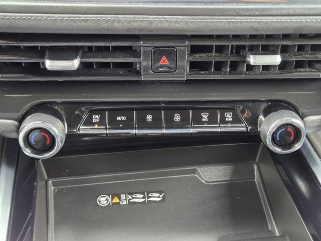 Used 2025 Chevrolet Tahoe Z71 AWD/4WD image 19
