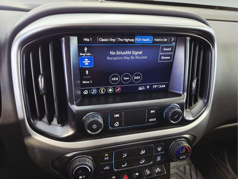 Used 2022 Chevrolet Colorado ZR2 AWD/4WD image 15