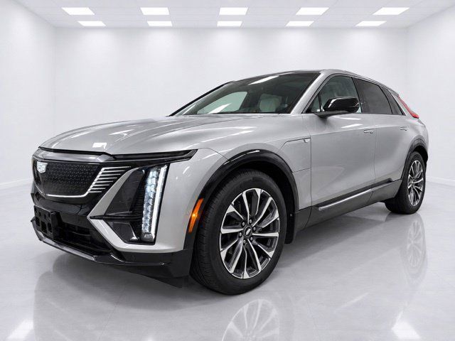 Used 2024 Cadillac Lyriq Sport AWD/4WD image 5