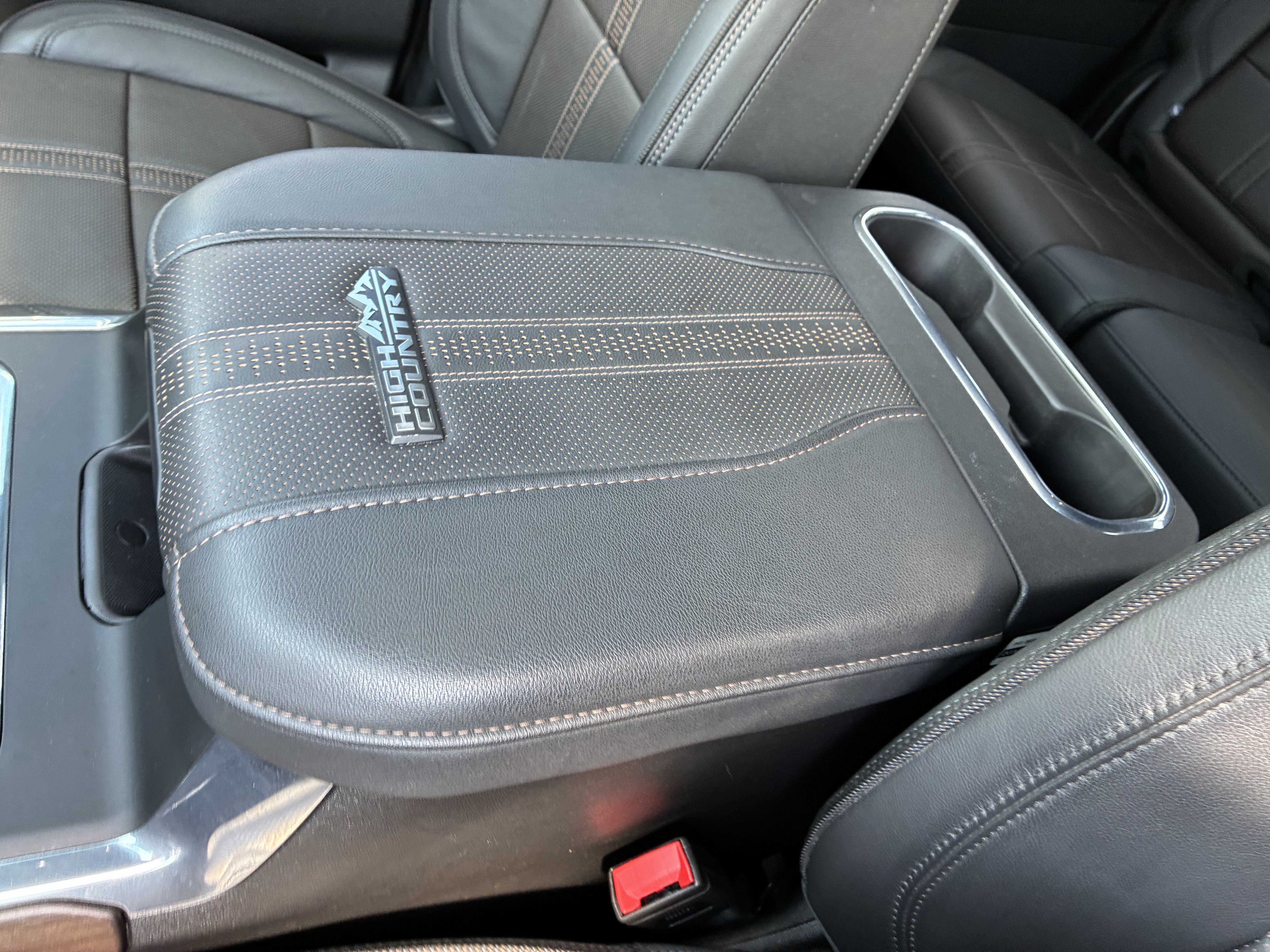 Used 2025 Chevrolet Silverado 3500 High Country w/ High Country Premium Package AWD/4WD image 38