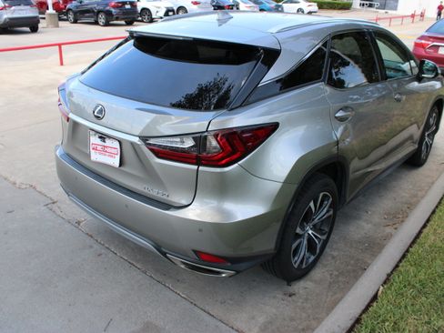 Used 2022 Lexus RX 350 FWD w/ Premium Package image 11