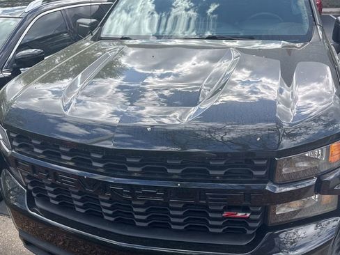 Used 2021 Chevrolet Silverado 1500 Custom Trail Boss AWD/4WD image 5