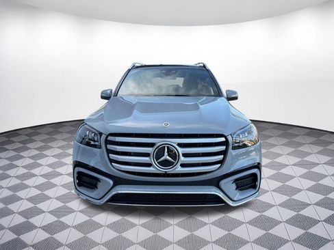 New 2026 Mercedes-Benz GLS 580 4MATIC image 6