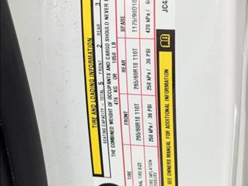 Used 2018 Jeep Grand Cherokee Limited image 21