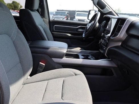 Used 2022 RAM 1500 Big Horn AWD/4WD image 15
