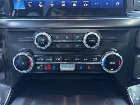 Used 2023 Ford F150 Lariat w/ Equipment Group 502A High image 20