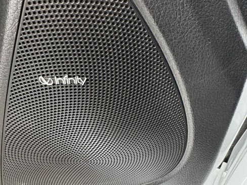 Used 2014 Kia Sorento SX image 20