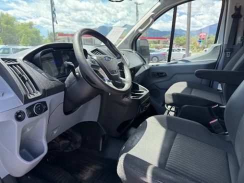 Used 2019 Ford Transit 250 130 Low Roof RWD image 17