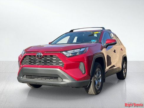 Certified 2025 Toyota RAV4 XLE w/ Convenience Package FWD image 2