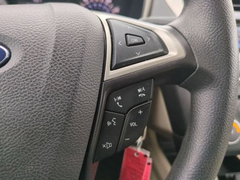 Used 2014 Ford Fusion SE image 25