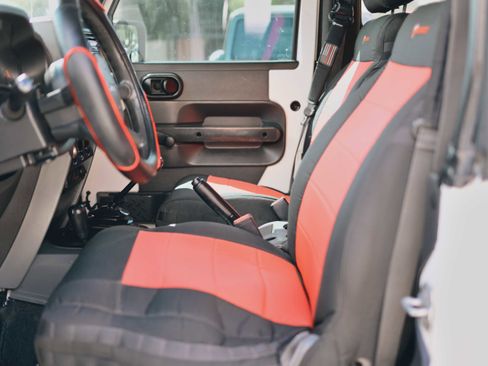 Used 2007 Jeep Wrangler X image 9