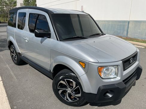 Used 2006 Honda Element EX-P image 1