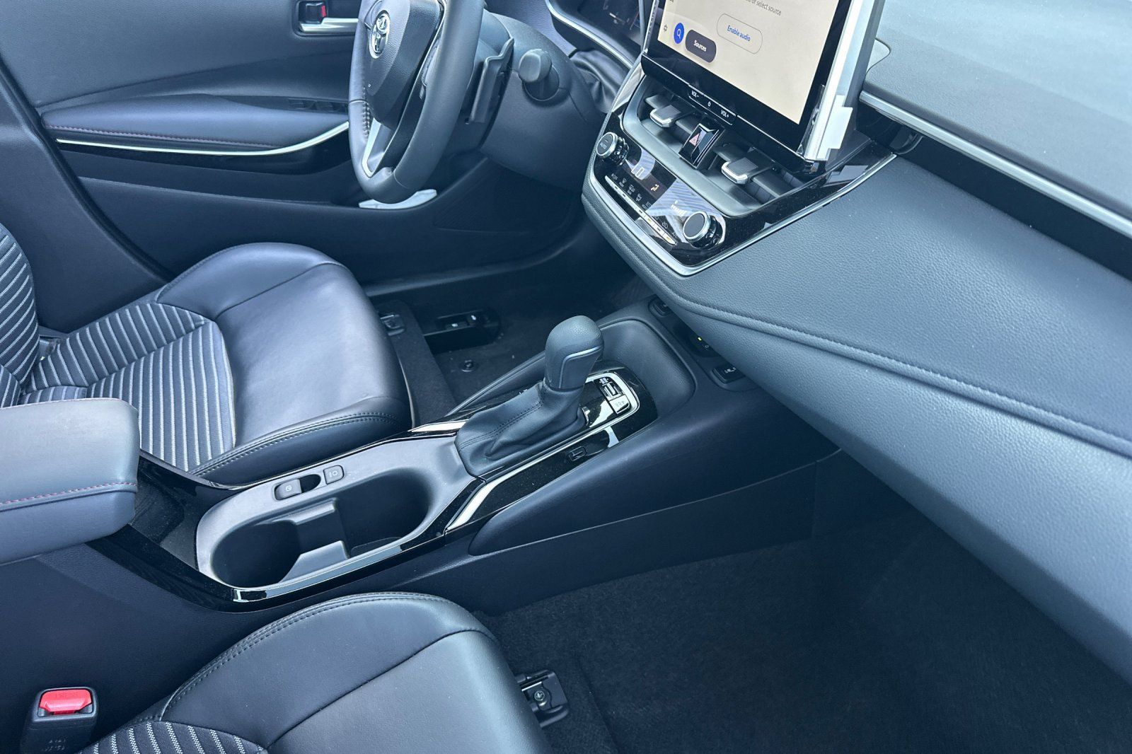 Certified 2026 Toyota Corolla XSE FWD image 15