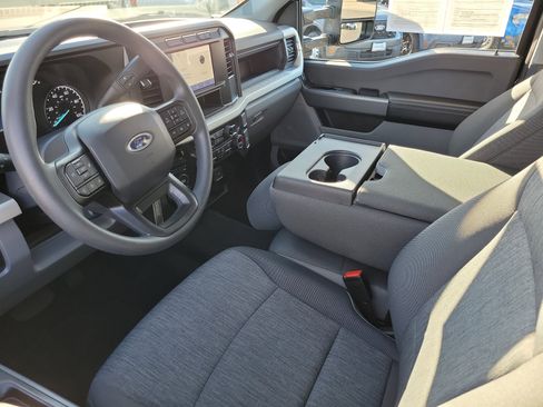 Used 2024 Ford F250 XL w/ STX Appearance Package image 3