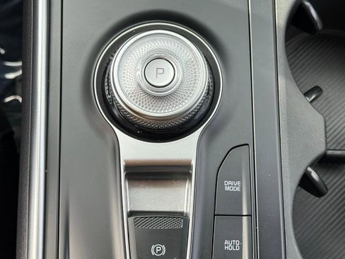 Used 2026 Kia Carnival LXS image 18