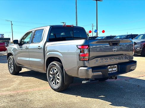 New 2026 Nissan Frontier SV w/ All-Weather Content Package image 6