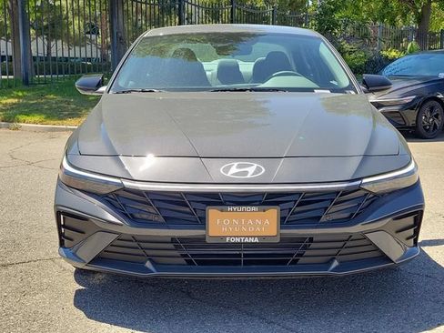 New 2026 Hyundai Elantra Sport FWD image 30