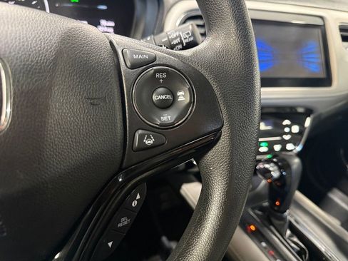 Used 2021 Honda HR-V EX image 25