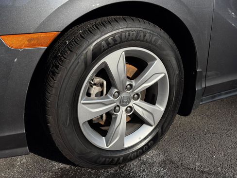 Used 2019 Honda Odyssey EX-L image 13