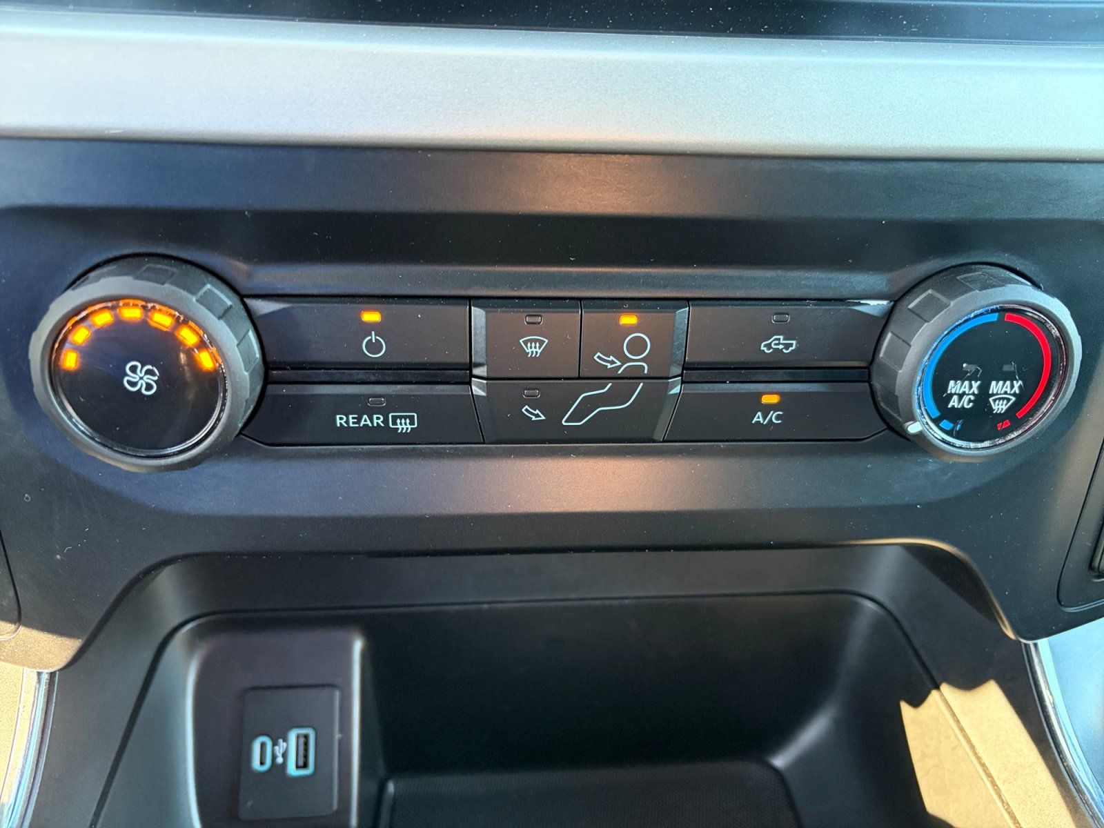 Used 2021 Ford F150 XLT w/ Trailer Tow Package AWD/4WD image 21