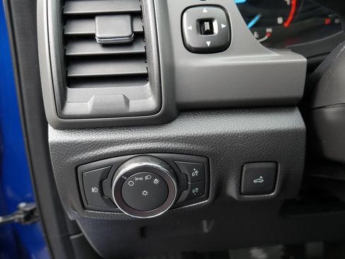 Used 2019 Ford Ranger XL w/ Equipment Group 101A Mid image 11