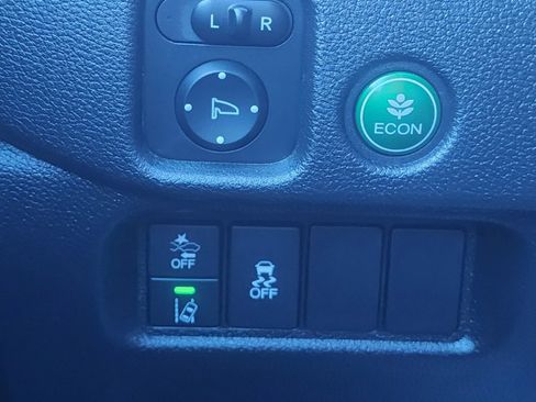 Used 2021 Honda Passport Sport image 17