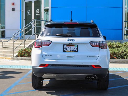 Used 2022 Jeep Compass Limited AWD/4WD image 8