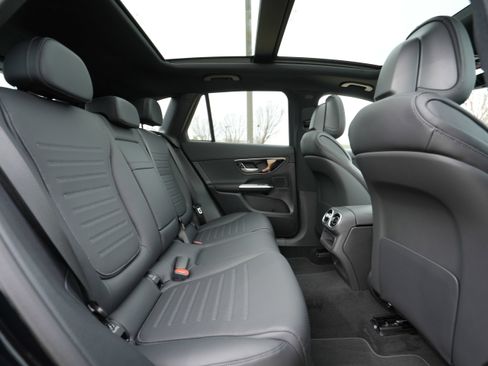 New 2026 Mercedes-Benz GLC 300 4MATIC image 39