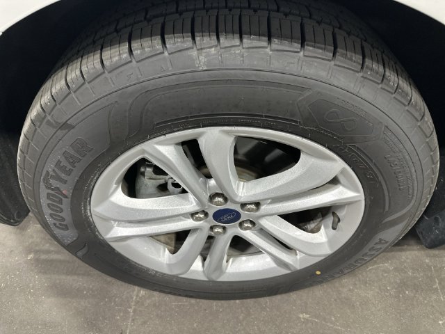 Certified 2020 Ford Edge SEL w/ Convenience Package FWD image 23