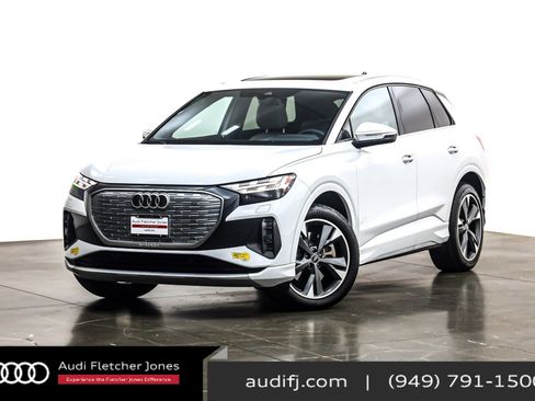 Used 2022 Audi Q4 e-tron Prestige image 1
