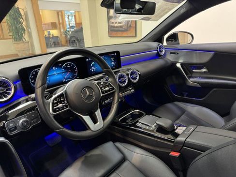 Certified 2022 Mercedes-Benz A 220 4MATIC image 6
