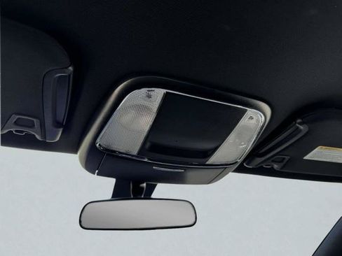 Used 2020 Dodge Charger SXT RWD image 30