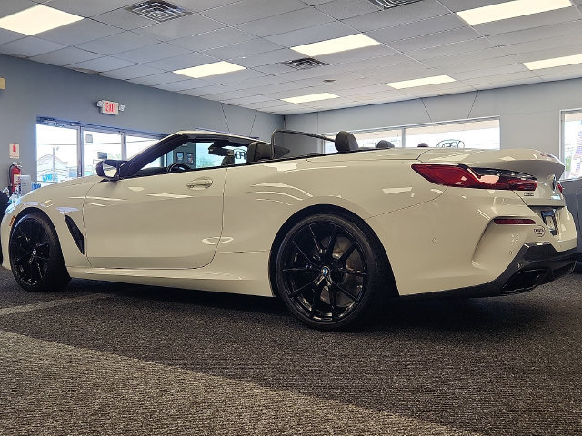 Used 2024 BMW M850i xDrive Convertible w/ M Sport Professional Package AWD/4WD image 4