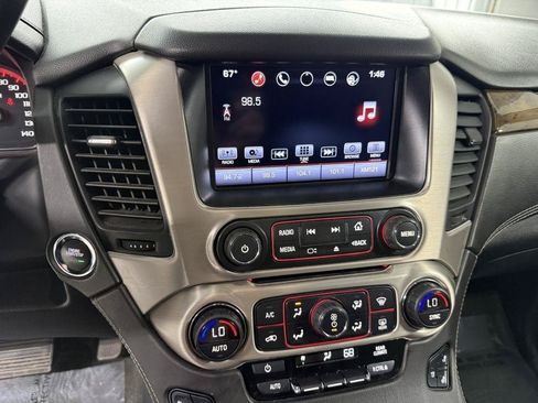 Used 2016 GMC Yukon XL Denali w/ Open Road Package AWD/4WD image 20