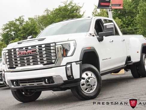 Used 2024 GMC Sierra 3500 Denali w/ Denali Reserve Package AWD/4WD image 21