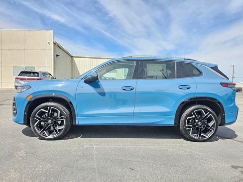 Certified 2025 Volkswagen Tiguan SEL R-Line AWD/4WD image 3