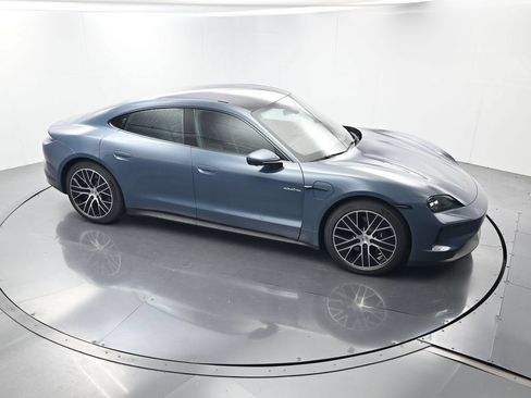 Certified 2025 Porsche Taycan AWD/4WD image 42