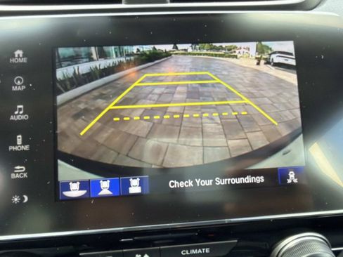 Used 2017 Honda CR-V Touring image 33
