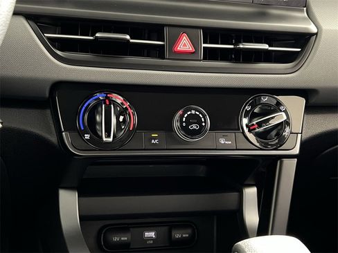 New 2026 Kia Seltos LX image 19